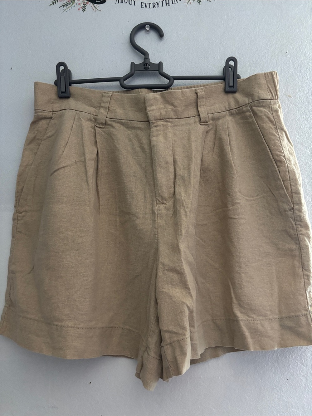 Express High-Waist Linen-Blend Shorts in Tan